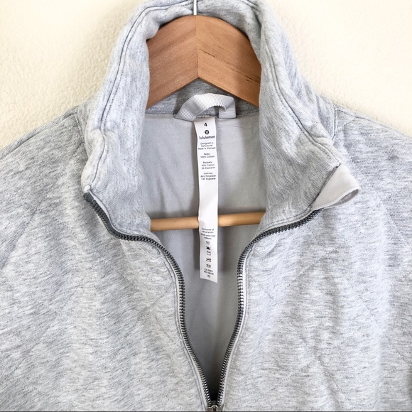 LULULEMON Quilted Half Zip Pullover Sweatshirt in Heathered Vapor Grey - Picture 11 of 12